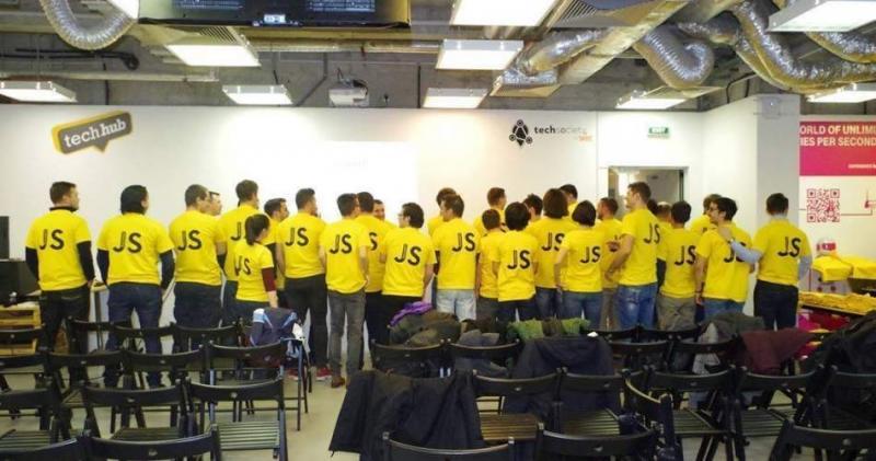 JSHacks, hackathon-ul organizat de programatori pentru programatori, a ajuns la a doua ediție