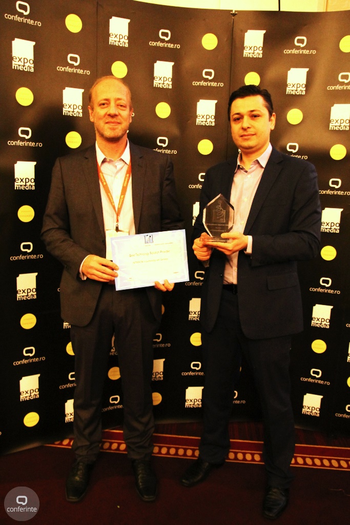 INTRAROM si Genesys primesc premiul "Cel mai bun furnizor de soluţii de tehnologie"