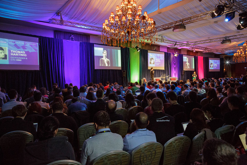How to Web Conference 2014: Cum se transformă tendinţele viitorului în oportunităţi concrete de business